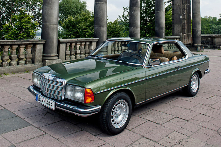 1446841730_mercedes-280-ce-c123-1.jpg