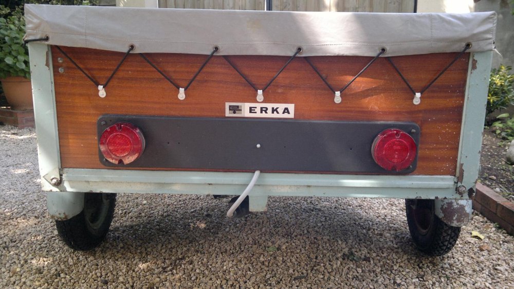 1398270959_erka_arriere.jpg