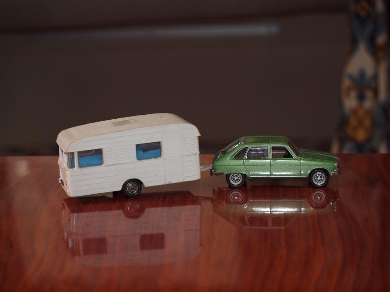 28-10-2011_18h23m36_redim_CARAVANE_+_MINIATURE_003.jpg